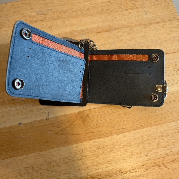 Mens Wallet - Picture 3 of 3